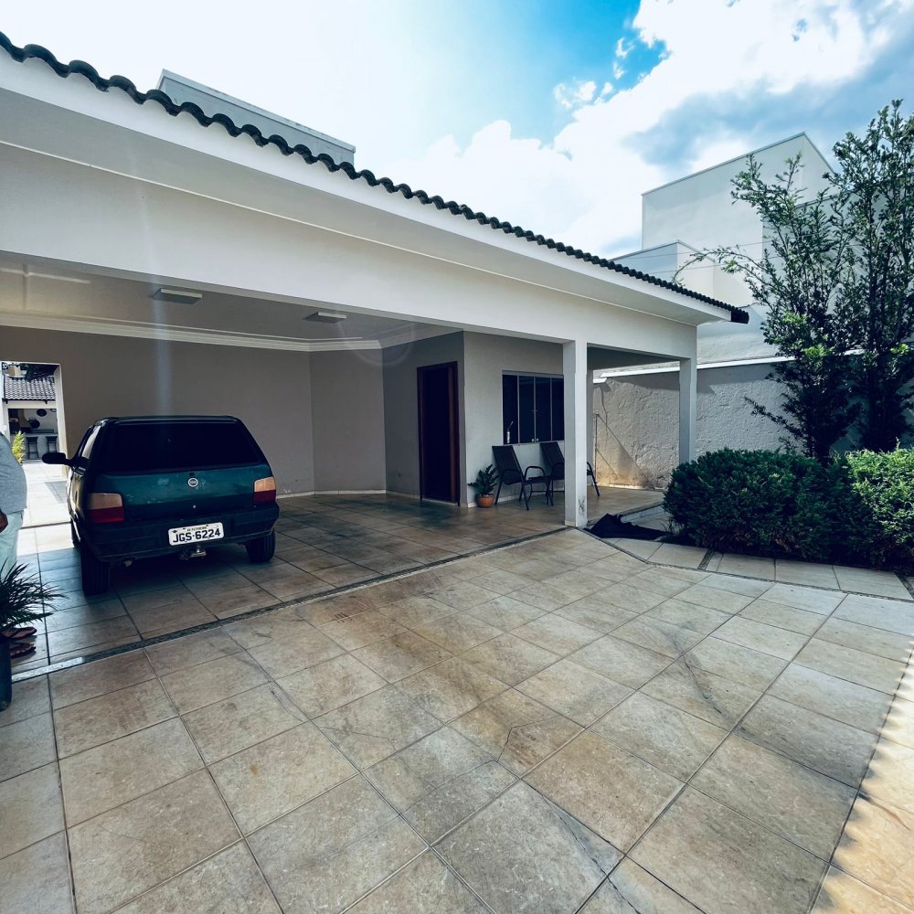 Casa - Venda - Morada Nova - Patrocnio - MG